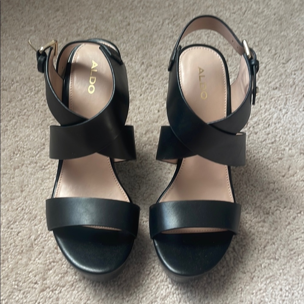 Aldo Black Minimalist Sandals for Casual Elegance